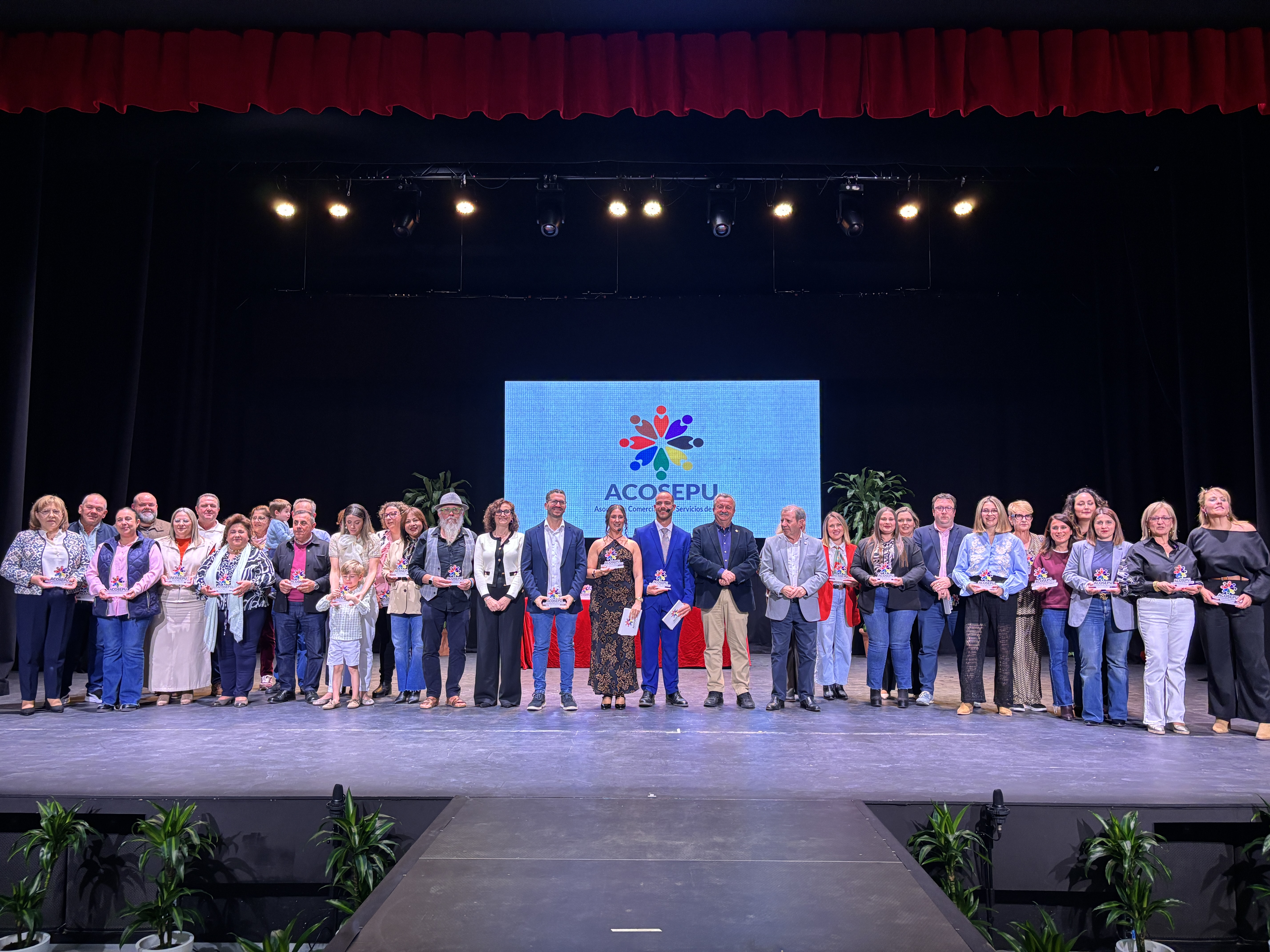 Pulpí impulsa su comercio local con la presentación de ACOSEPU